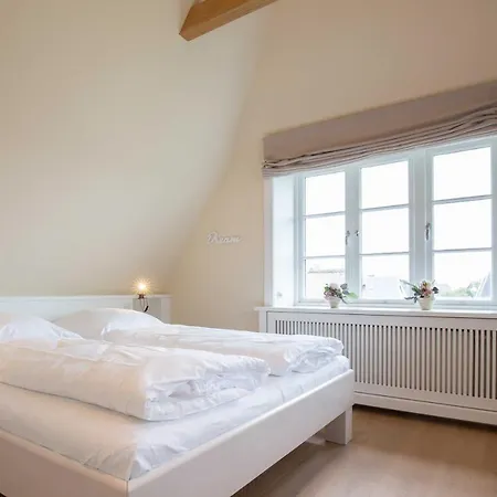 Semesterbostad Lille Mage